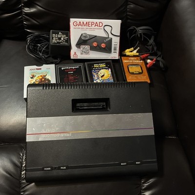  Atari 7800 with power supply, controller  4 games ￼ - Tested modded RCA Output 