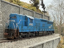 HO ScaleTrains Rivet Counter SD7 Conrail #691...