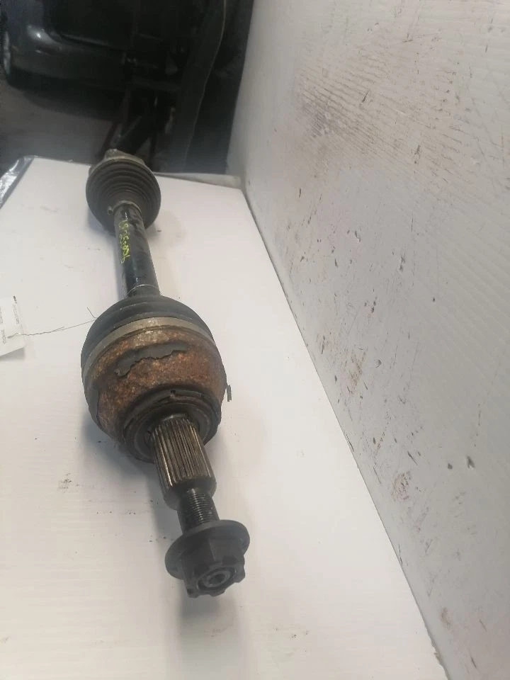 Eixo dianteiro do driver gasolina compatível com 17-19 PACIFICA 1554183 - Imagem 2 de 4