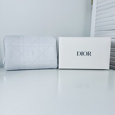DIOR Beauty Pouch Holiday 2025 White CD Toiletry Travel Case NEW RARE