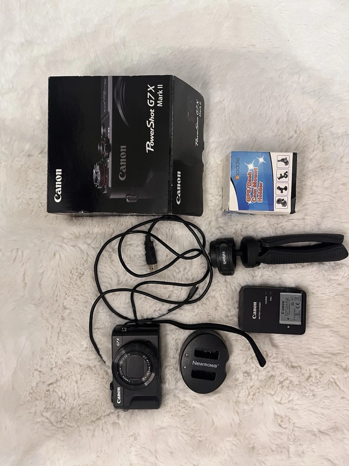 Cámara digital Canon PowerShot G7X Mark II 20,1 MP, batería, trípode Foto 3 de 4