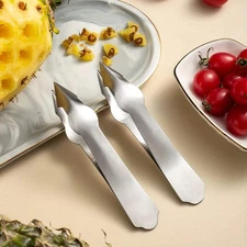 Stainless Steel Pineapple Corer Slicer Cutter with Clip and Strawberry Huller