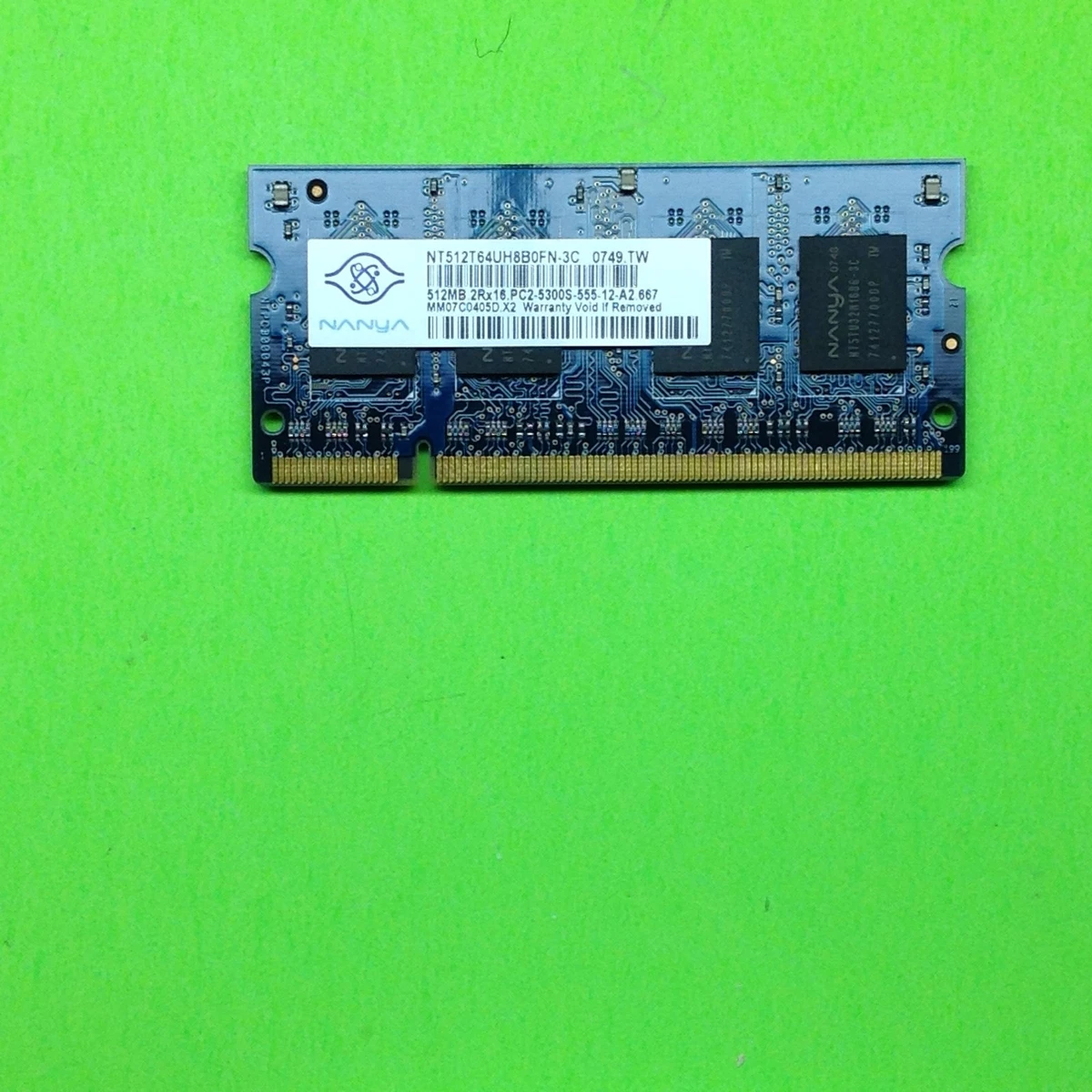 Nanya PC2-5300 DDR2-667 Computer Memory (RAM) 512 MB Capacity per