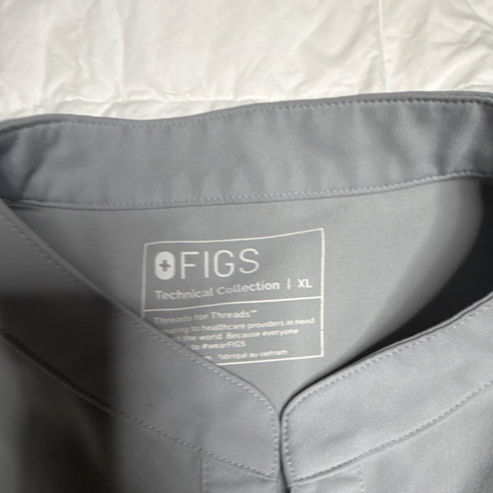FIGS Technical Collection Gray Solid Sleeveless S… - image 2