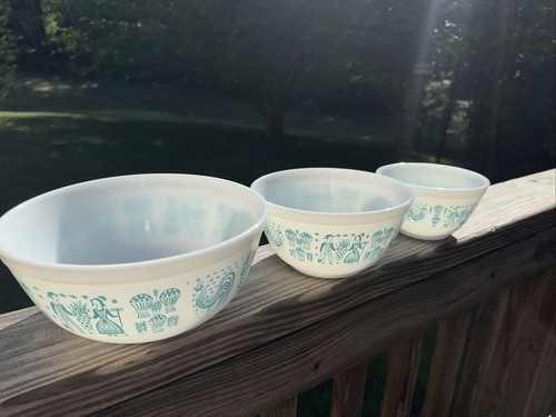 1950s Pyrex Amish Rooster Butterprint Turquoise Mixing Bowls 401-402-403 - Picture 5 of 19