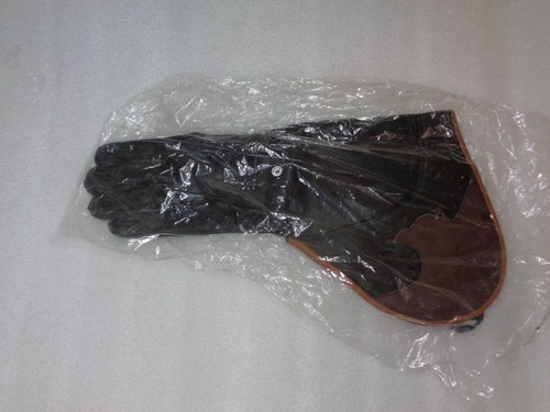 Western Sporting Heavy Duty Eagle Gauntlet. Black Left Size:M - Picture 3 of 5