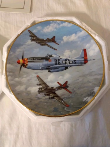 The Hamilton Collection Great Fighter Planes Of World War II "Old Crow" NICE - Picture 7 of 8