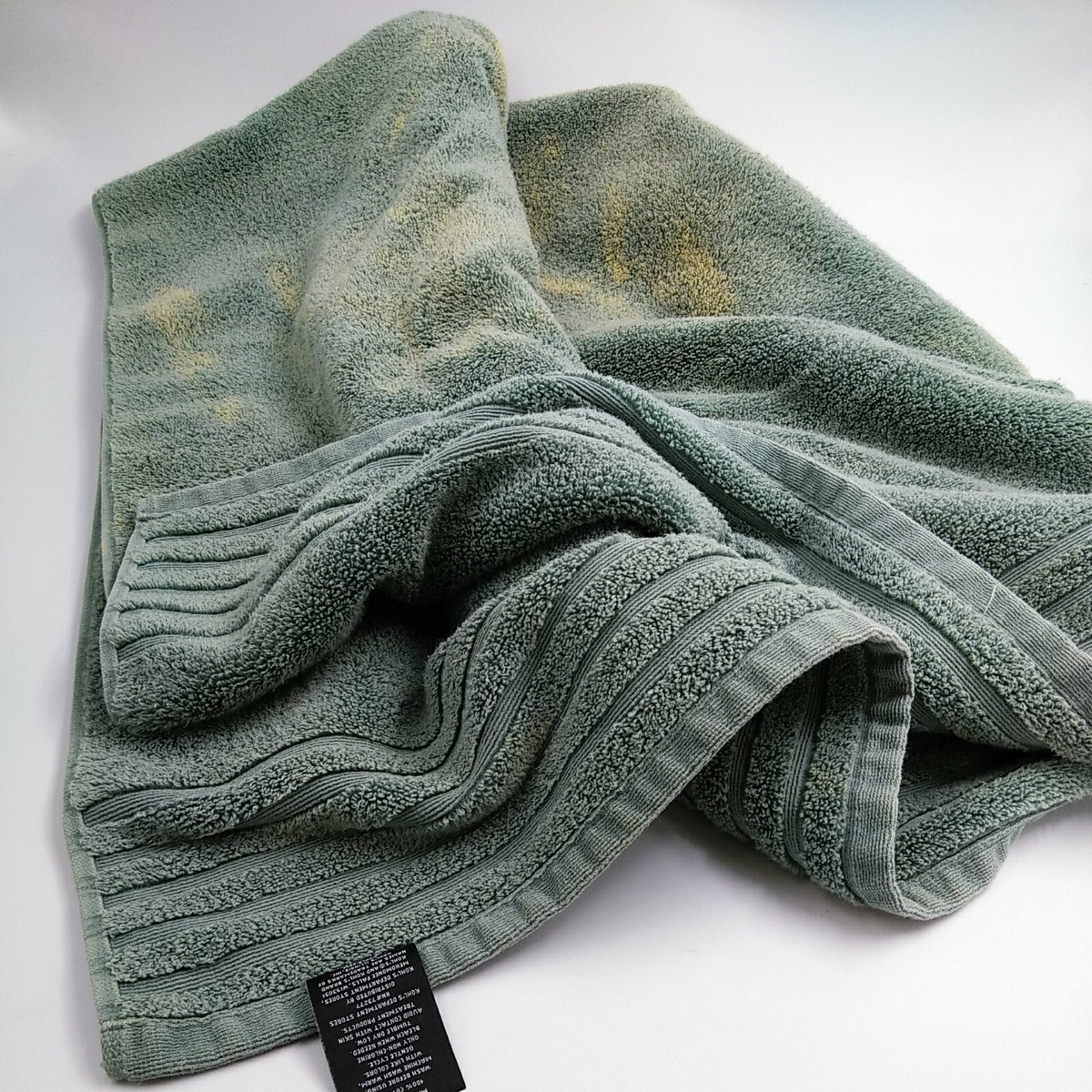 【新品未開封】NEE winter Towel Simply Vera Wang Towel - Solid Green Bleached Bath Cloth