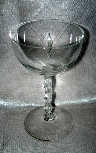 6 Vintage Fostoria Heraldry Stem 6012 Liquor Cocktail Glasses 4 5/8" Tall - Picture 2 of 12
