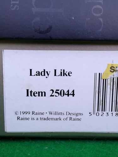 JUST THE RIGHT SHOE by RAINE - SELECTION OF COLLECTABLE MINIATURE LADIES SHOES. - Picture 27 of 198