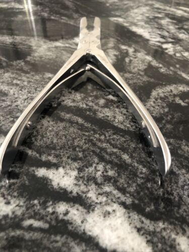Jarit 230-211 Ruskin Rongeur, D/A, 5mm Bite, CVD., 7-1/4” German Stainless. NEW - Picture 8 of 10