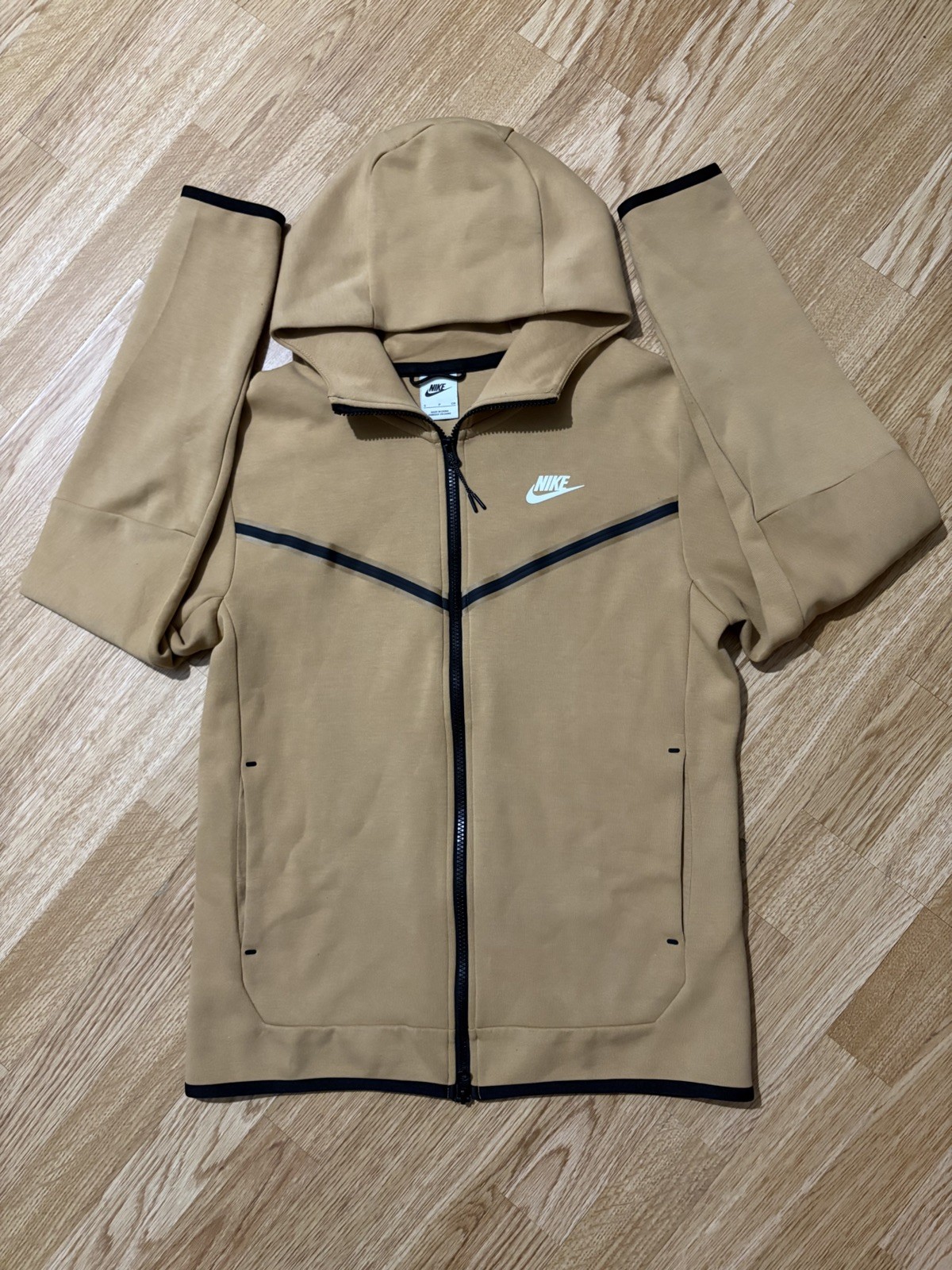 Men’s Nike Tech Fleece Elemental Gold/Sail Hoodie Size Small