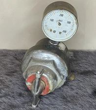 Union Carbide Purox R 207 Compressed Gas Regulator Decorative/Collectors Piece