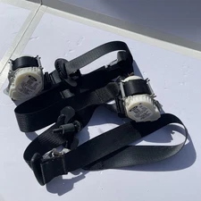 2011-2019 Ford Explorer 2nd Row Seat Belts LH+RH OEM seatbelts 