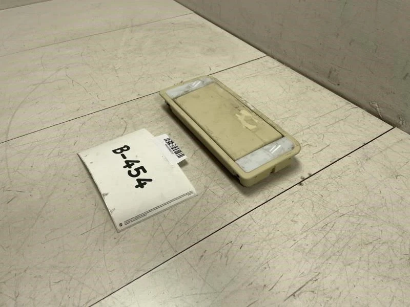 AUDI A8L 2003 2010 4,2 QUATTRO TRASERO IZQUIERDO LADO DEL CONDUCTOR LUZ DOMO SUPERIOR OEM+ Foto 2 de 4