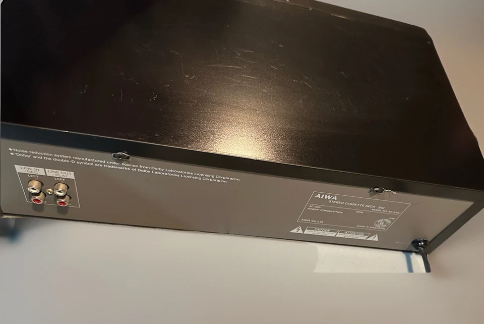 Escritorio casete individual vintage Aiwa AD-S10U. Foto 3 de 4
