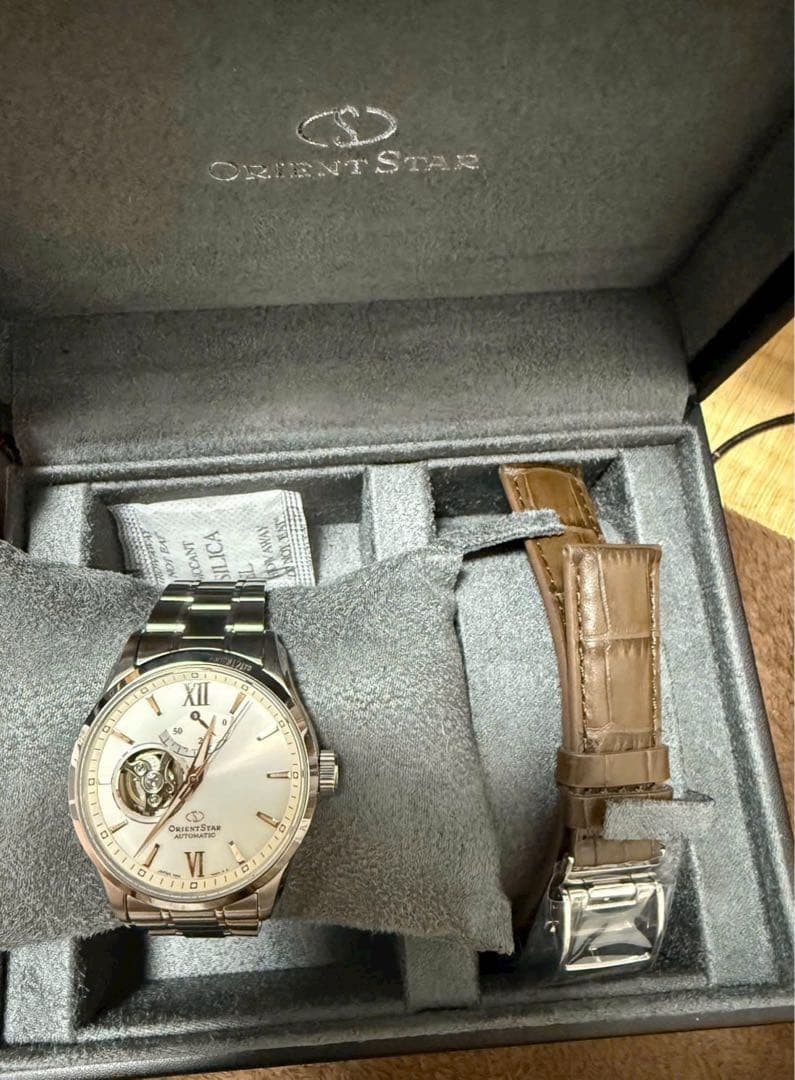 ORIENT STAR automatic watch with replacement strap - image 3