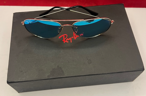 Ray-Ban RB3026 Sunglasses 60□14-140 NM with case. - Picture 14 of 18