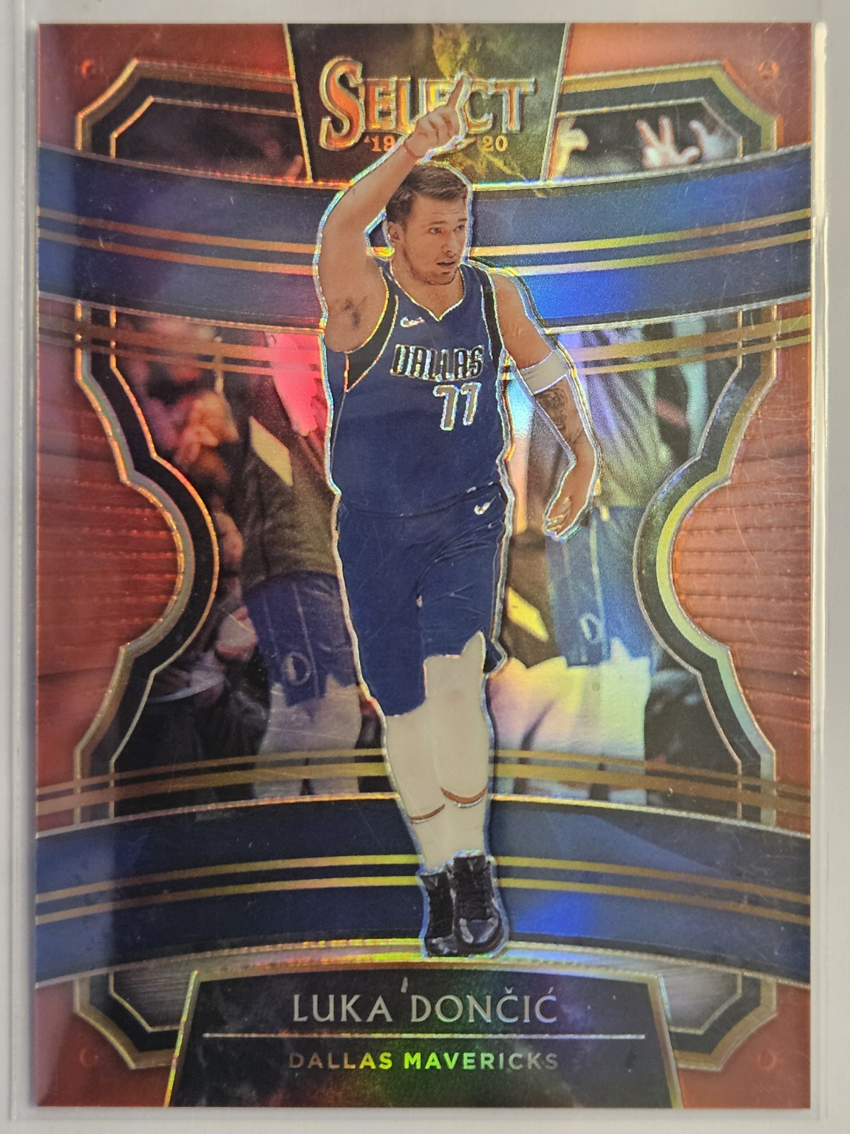 2019-20 Panini Select Luka Doncic Concourse Red Prizm /199