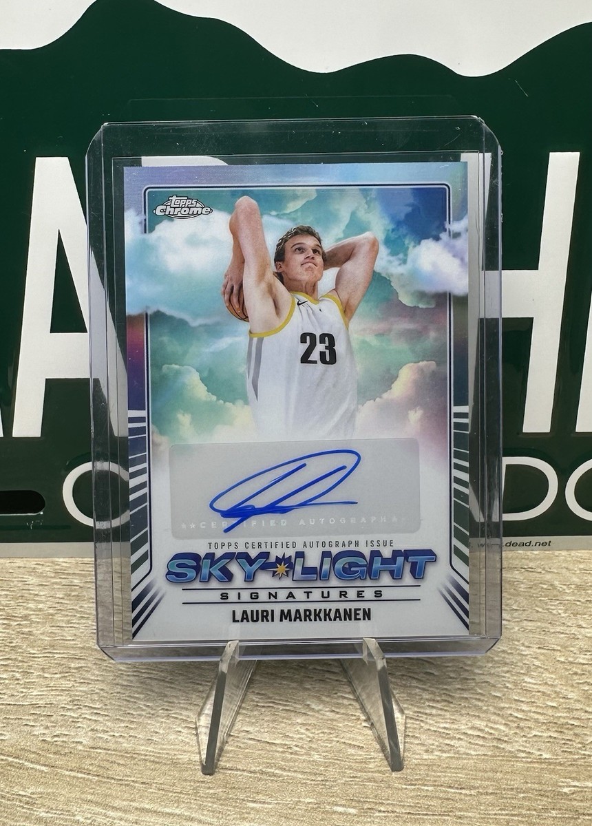 2024-25 Topps Chrome Lauri Markkanen Skylight Signatures