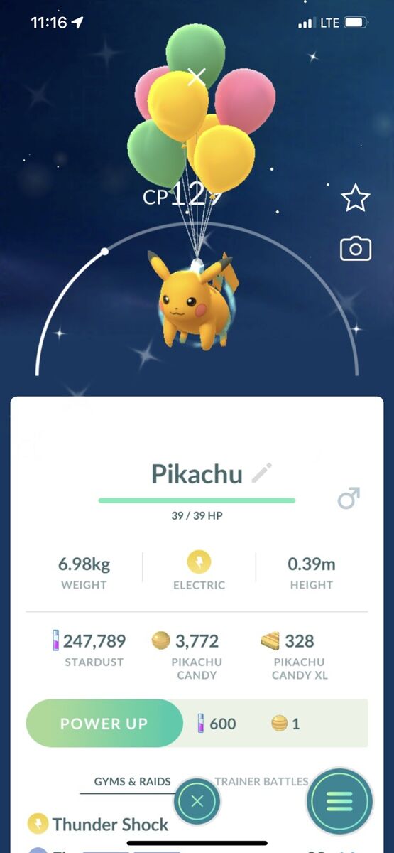 PokéMon Go Shiny Pikachu Flying With Green Balloons - trade 20k Stradust .