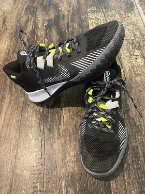 Size 7 Nike Kyrie Flytrap 5 Black Cool Gray 2021