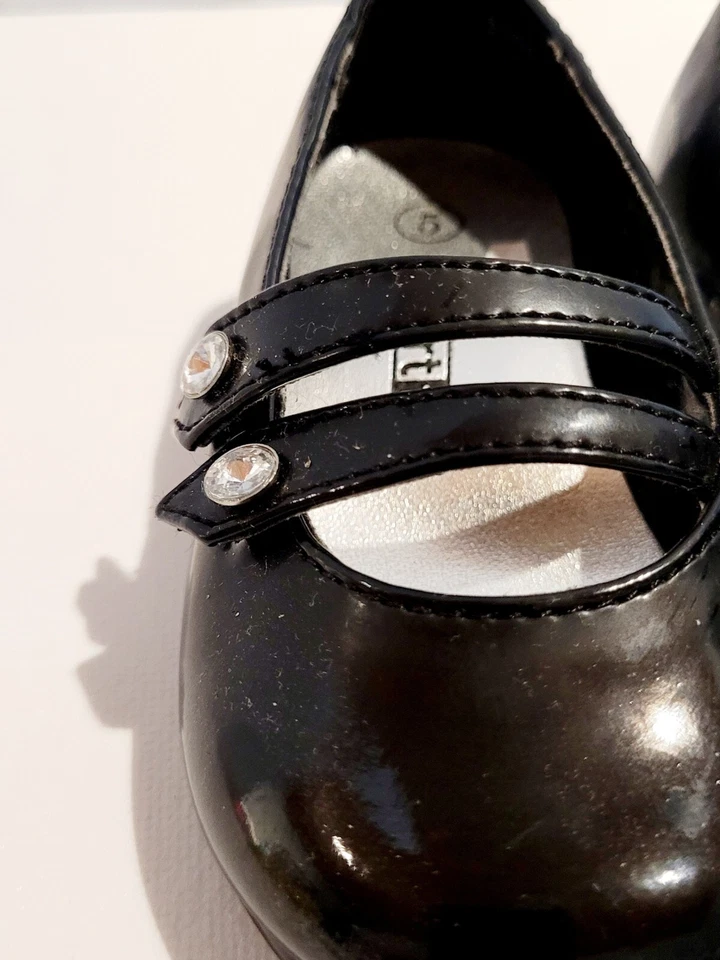 TODDLER MARY JANE DRESS SHOES SZ 5-SMART FIT BLACK COLOR-2 STRAP-NEW IN BOX - Image 3 of 4
