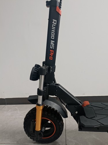 monopattino elettrico Ruitoo m5 pro 48v 20.8ah 1200W di motore con frecce. - Foto 5 di 11