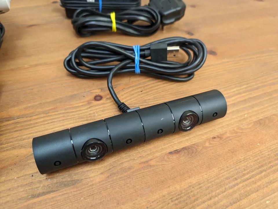 PS4 VR Headset Bundle & Camera - FAST POST - Sony Playstation 4 PSVR - Image 3 of 3