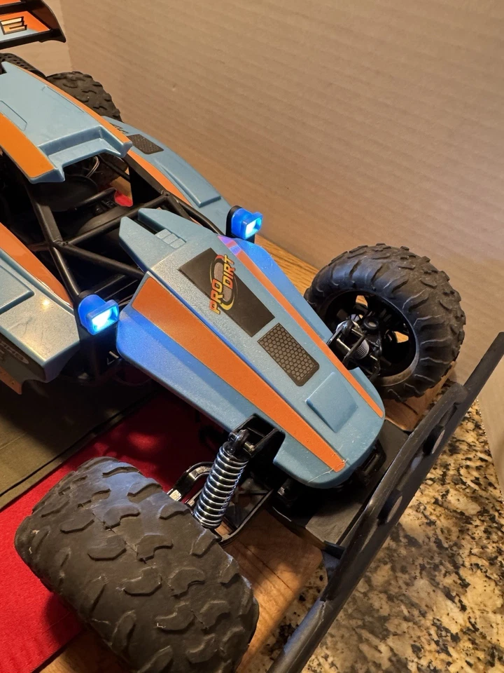 Baja Brute PRO DIRT 1:12 Scale 4WD RC Buggy Adventure Force Off-Road Car LED Lig - Image 2 of 4