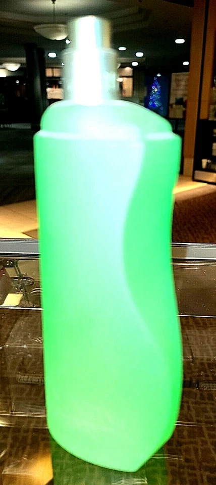 Escada Sport Country Weekend 3,4 OZ eau de toilette spray sin caja Foto 3 de 4