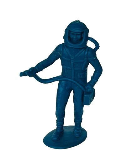 Astronaut MPC Army Men Toy Soldier plastic military figure vtg Marx Space BLUE 1