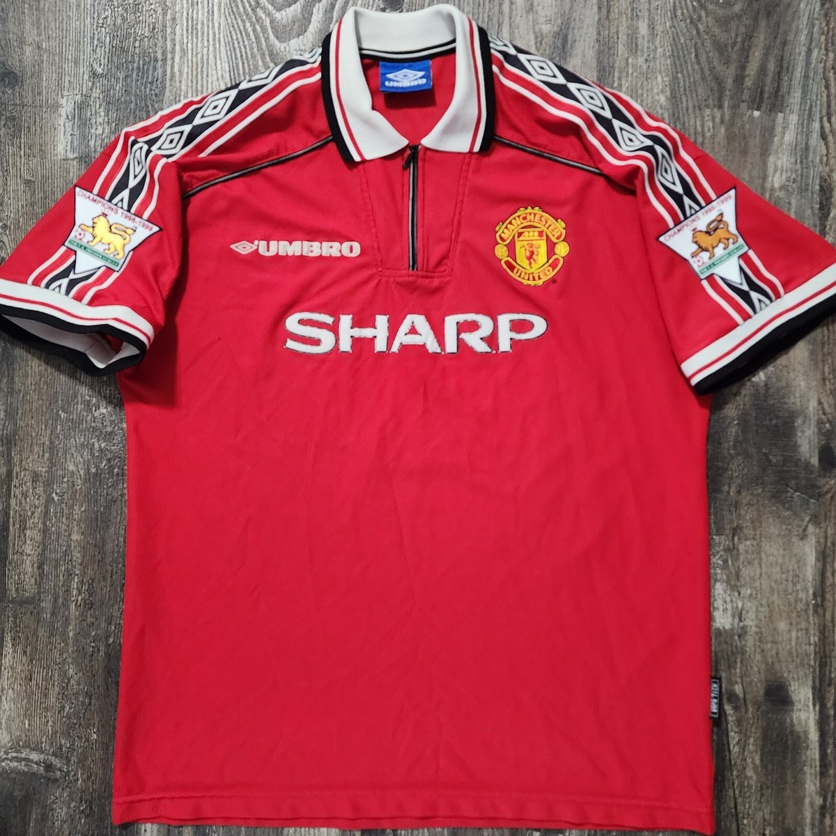 2000 Umbro Manchester United Home Soccer Jersey David