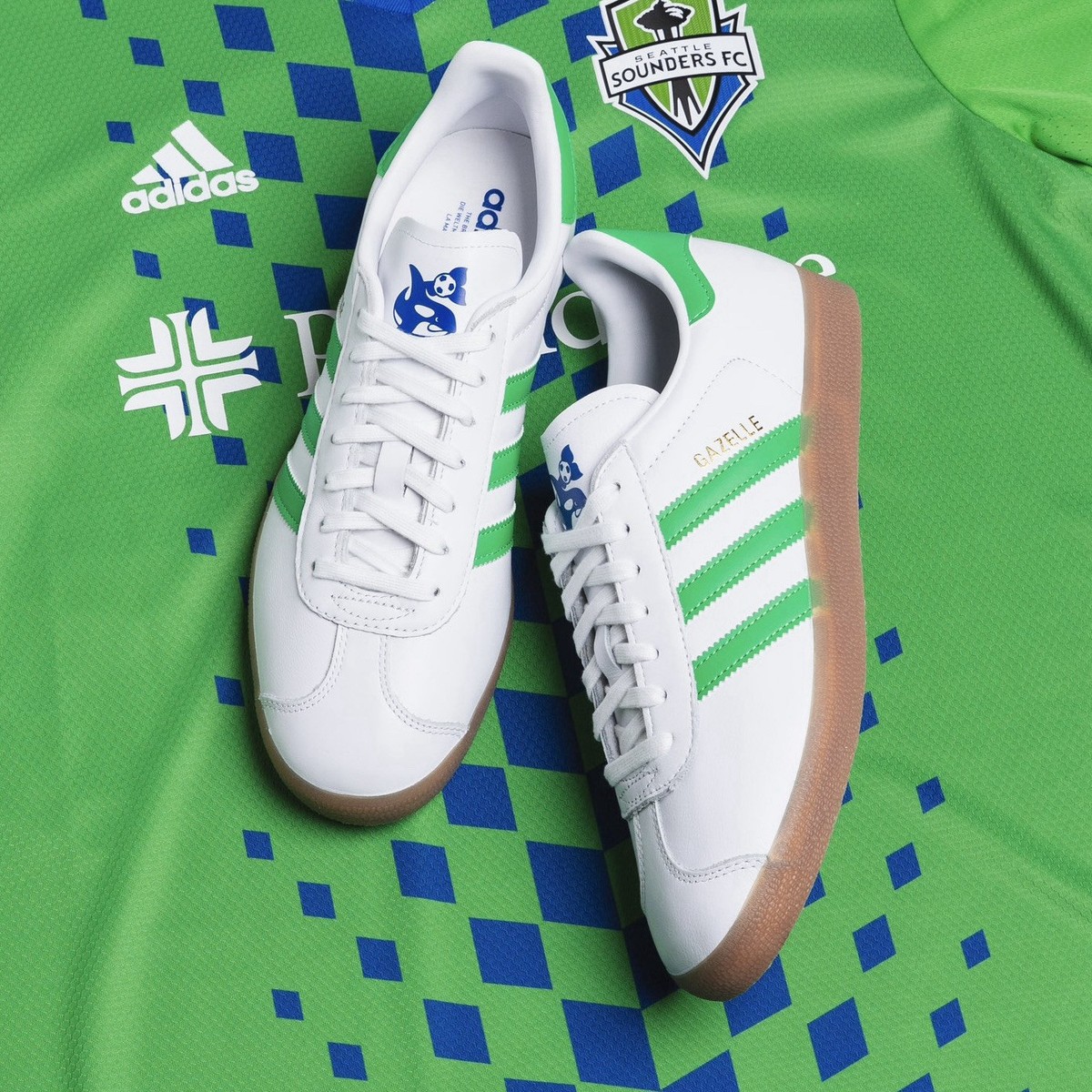 adidas GAZELLE ネイビー/ホワイト　26.5 Navy & White Gazelle Shoes | BB5478 | adidas US