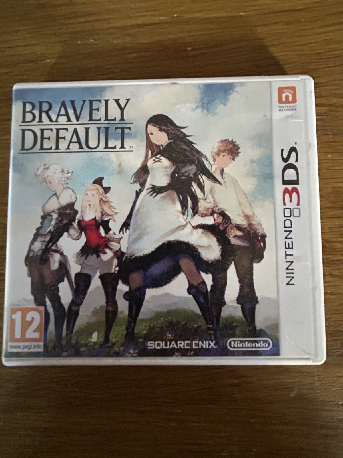 Bravely Default Nintendo 3DS Videospiel