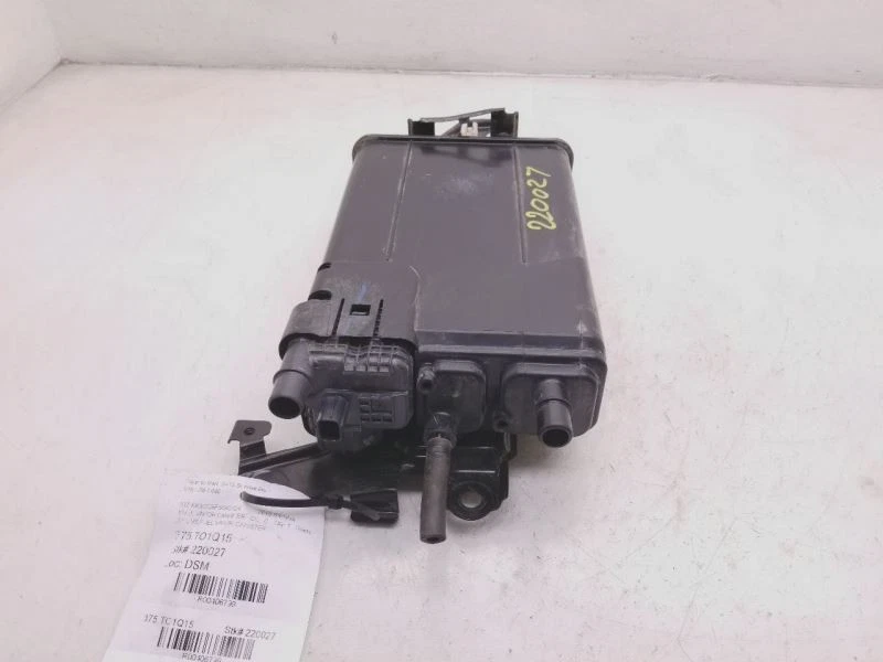 Toyota Sienna 2015 3,5 L V6 montaje de bote de vapor de combustible  Foto 2 de 4