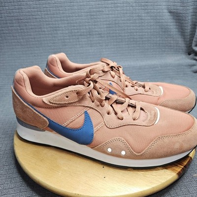 Nike Venture Runner Men's 11.5 Pink Oxford Deep Royal Blue Retro Sneakers