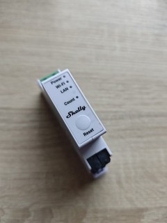 Shelly Pro 3EM 120A 3 Phasen DIN Schienen Stromverbrauchsmessgerät inkl. Klemme