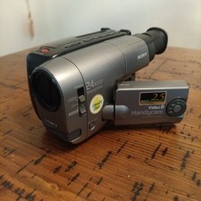 Sony Handycam CCD-TRV21 8mm Analog Camcorder A6
