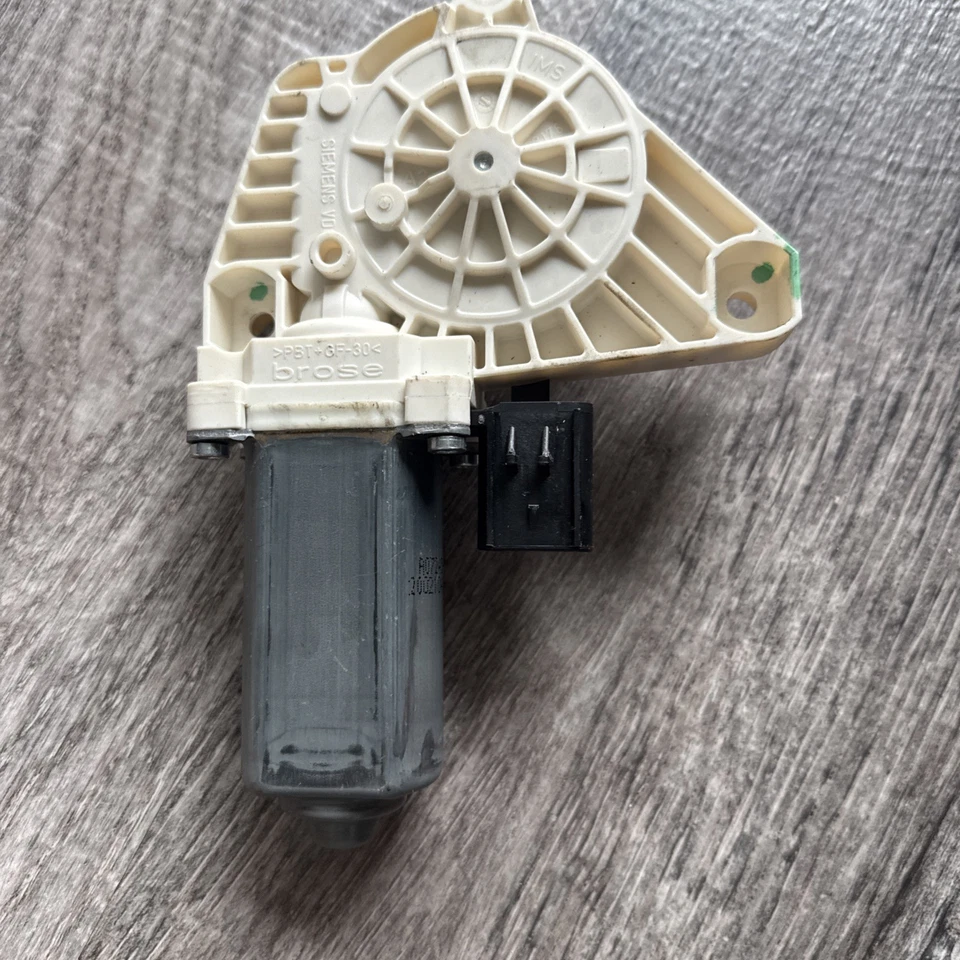 2008-13 Infiniti G37 Coupe Front Right Passeng Window Motor Regulator 961619 OEM - Image 2 of 4