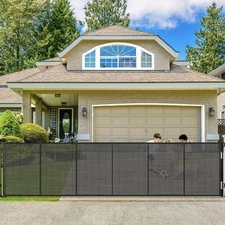 NEW Extra Tall and Extra Extra Long Retractable Gate for Pets 47.2" Tall 250"