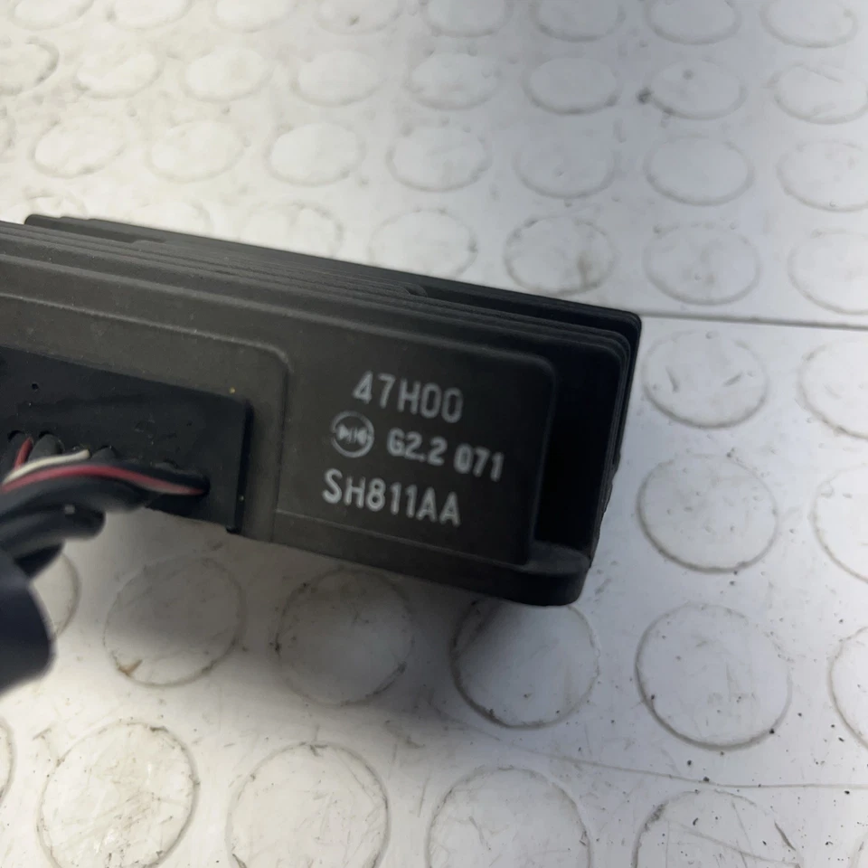 Regulador de voltaje rectificador Suzuki GSXR1000 2009-2016 32800-47H00 BB642 OEM Foto 3 de 4