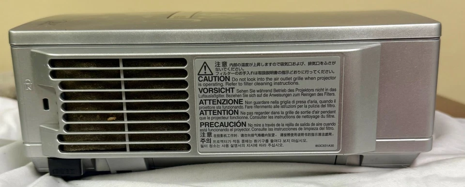 Mitsubishi HC3000 DLP HD Projector - 720p HDMI Home Theater - Image 4 of 4