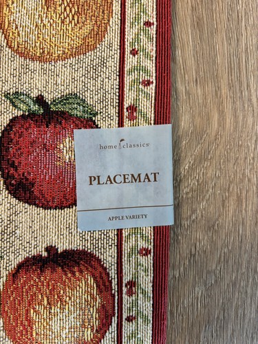 SET OF TWO CLASSICS FANRIC PLACEMAT APPLE VARIETY NEW WITH TAGS! - Picture 3 of 5