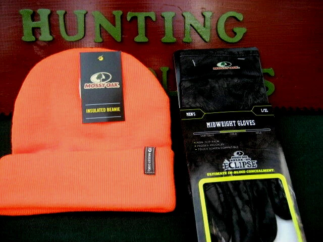 2 PC MOSSY OAK INSULATED BLAZE/ORANGE WATCH CAP W/ MOSSY OAK ECLIPSE CAMO GLOVE - Image 2 of 4