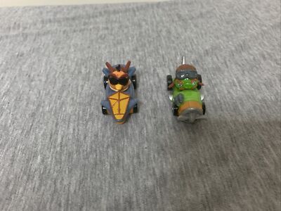 Angry Birds Go Telepods QR Code Race Cars Lot of 2 & Plastic Trophy Viewer