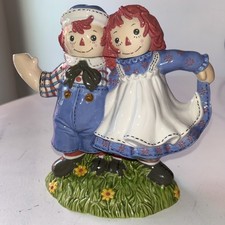 Raggedy Ann  Andy Ceramic Teapot Department 56 Storybook Collection 2001