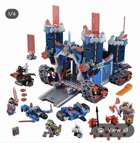 LEGO The Fortrex 70317 NEXO KNIGHTS Complete Set 1140 Pieces Knight Minifigures