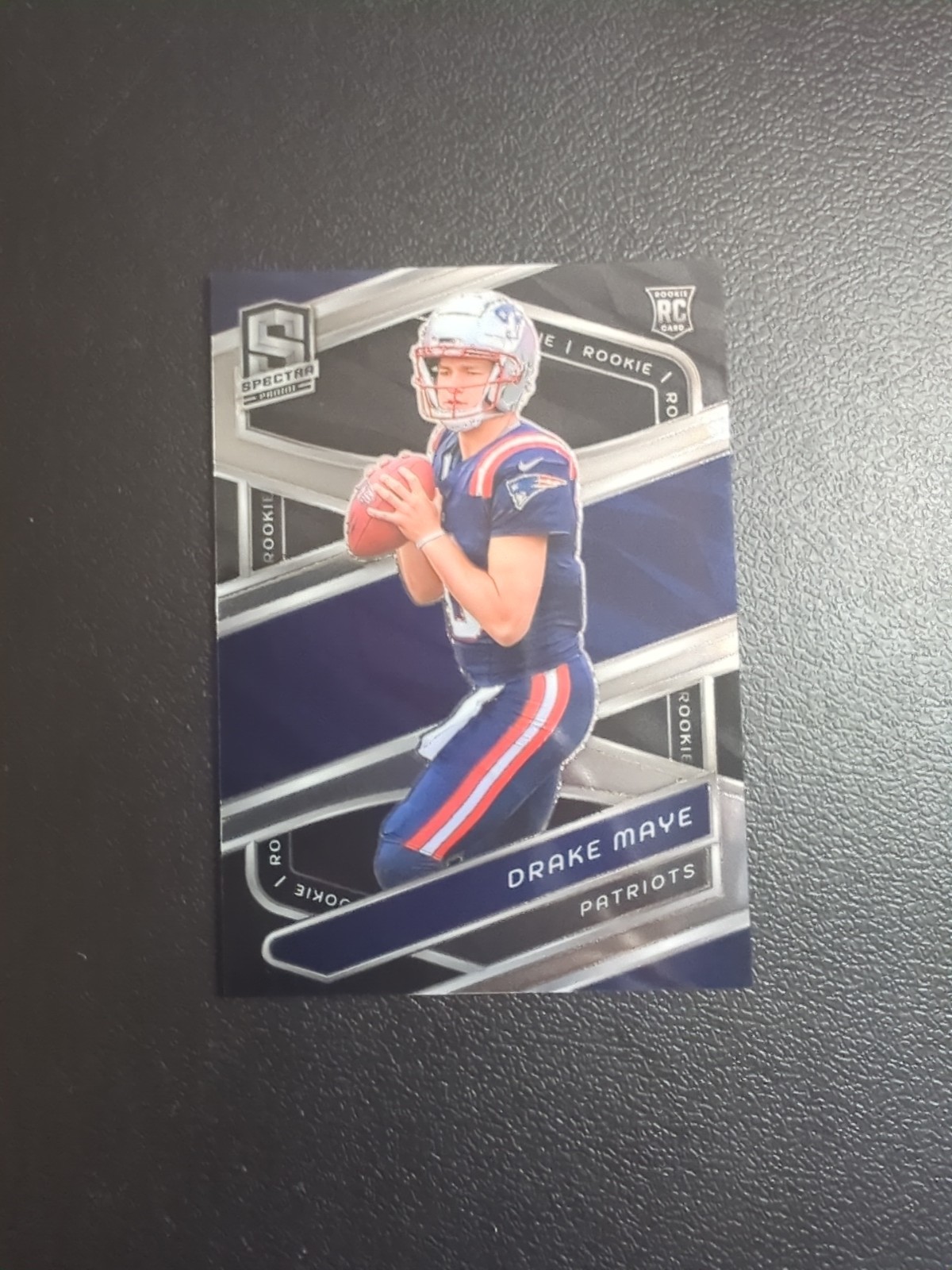 2024 Panini Spectra - Rookies Drake Maye #113 (RC)