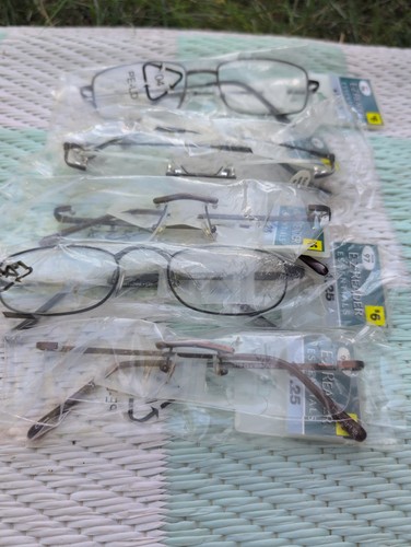 E-Z Reader Essentials Reading Glasses Unisex 1.25 Assorted Color and Design New